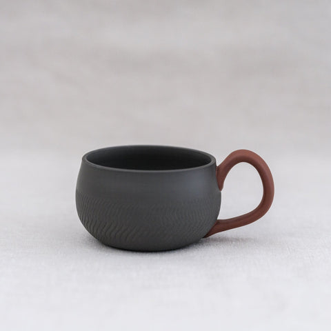 Japanese tableware. Handmade in Tokoname, Japan - Tosen - 280 mL