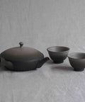 Handmade Japanese teapot set. Made in Tokoname, Japan by Junzo Maekawa.