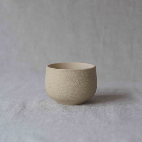 Japanese teacup. Handmade in Tokoname, Japan - Tosen 140 mL.