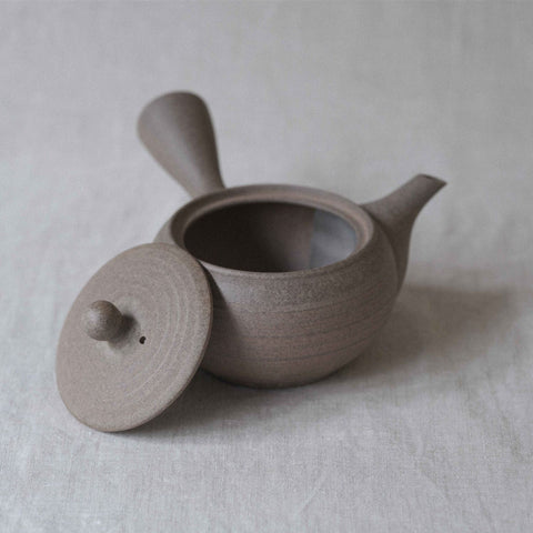 Japanese teapot - Handmade in Tokoname, Japan. Morimasa 360 mL